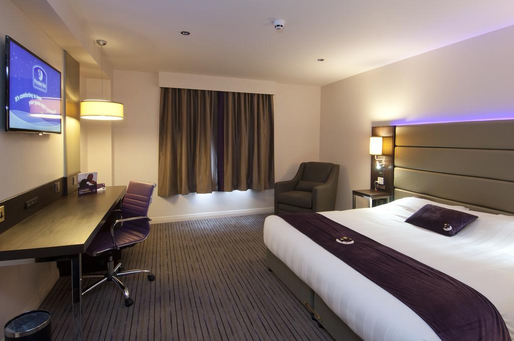 Premier Inn ดันเฟิร์มลิน ภายนอก รูปภาพ