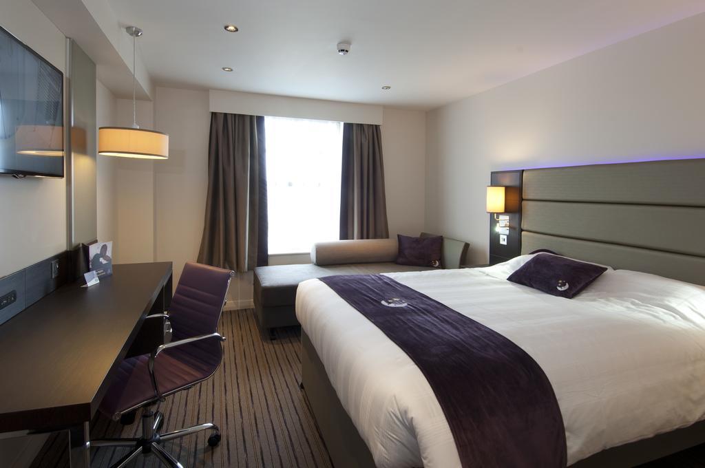 Premier Inn ดันเฟิร์มลิน ห้อง รูปภาพ